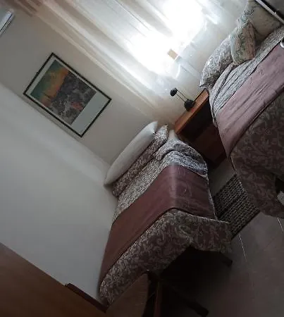 Casa Giulia Bed & Breakfast *